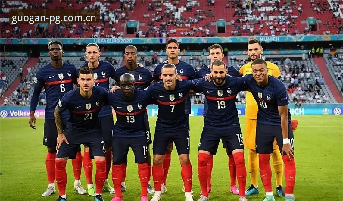 法国队轮换制胜的复盘指南：从德尚的3-0部署看懂大赛阵容管理