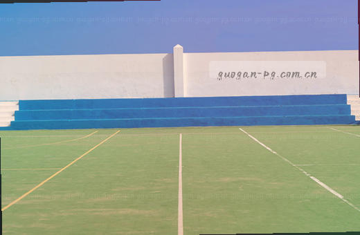 单手扣篮炸翻全场 三分压哨点燃看台